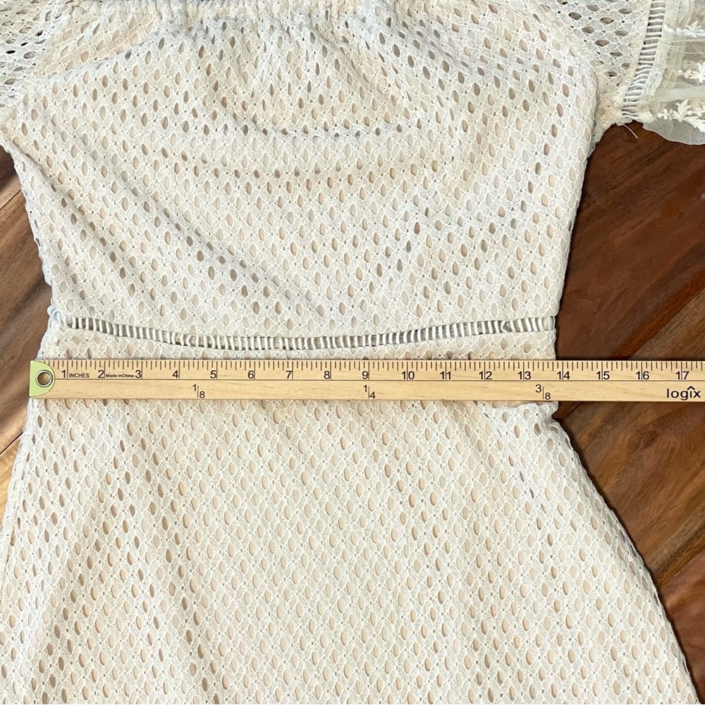 Listicle Size Small Off-The-Shoulder Open Weave Dress Lace Bell Sleeve Cream - Picture 9 of 14